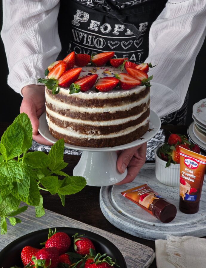 Tort de post cu vanilie și cocos